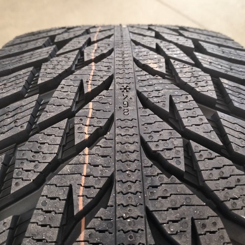 Ikon Tyres 205/55R16 94T XL Autograph Ice 10 TL (шип.)